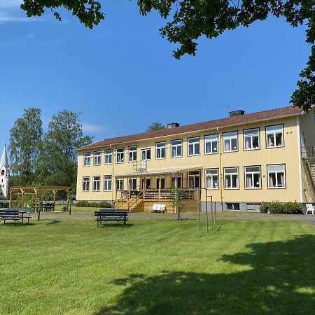Kalvs Skolhus Hostel Eksteriør bilde