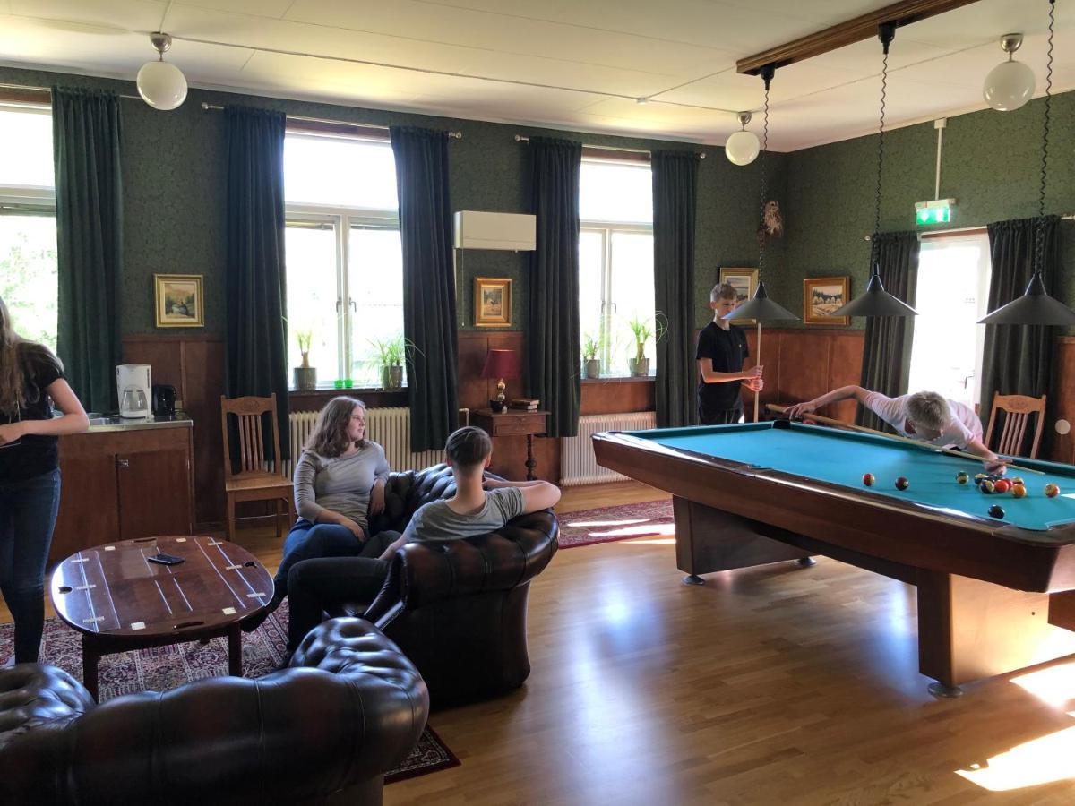 Kalvs Skolhus Hostel Eksteriør bilde