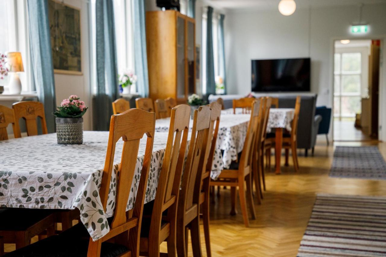 Kalvs Skolhus Hostel Eksteriør bilde