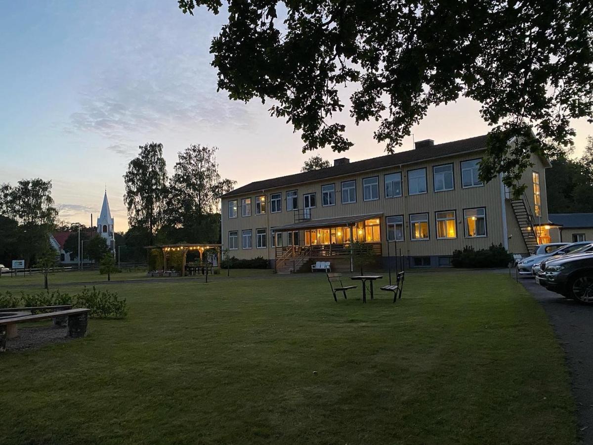 Kalvs Skolhus Hostel Eksteriør bilde